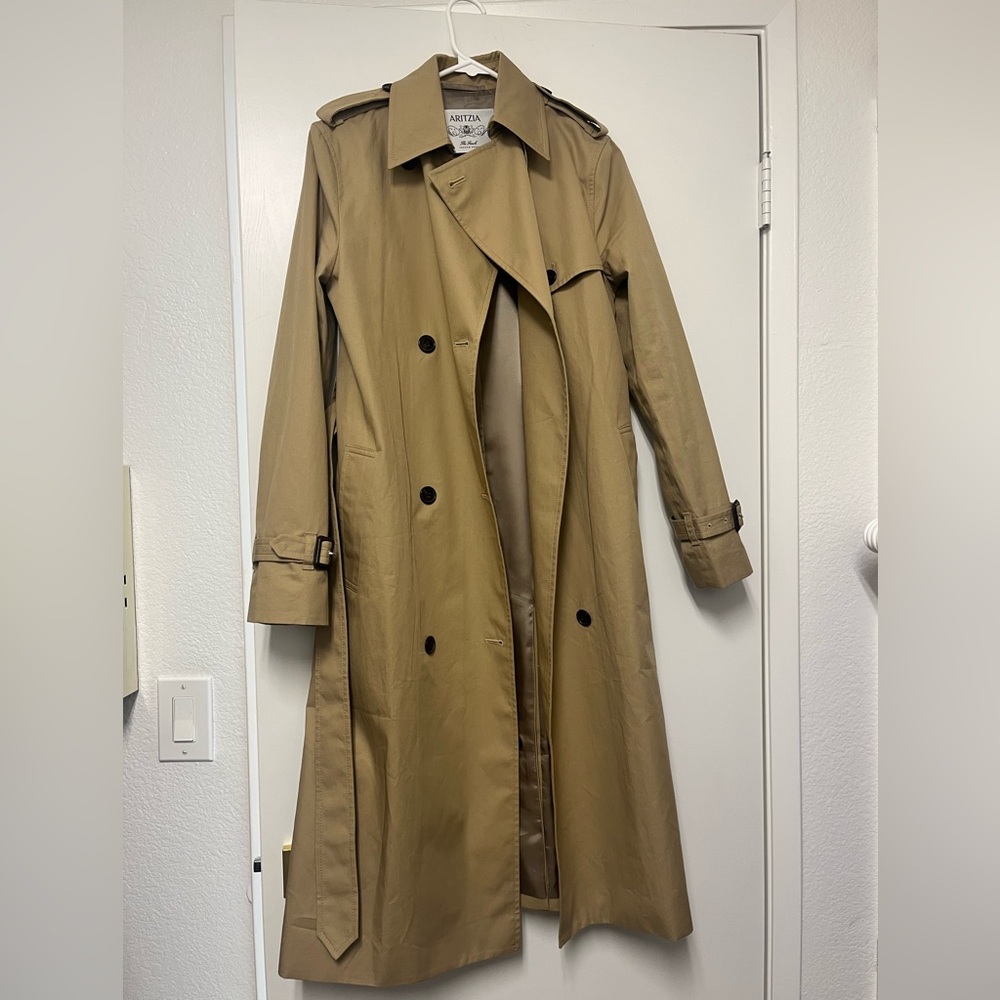 Aritzia Finch Trench Coat